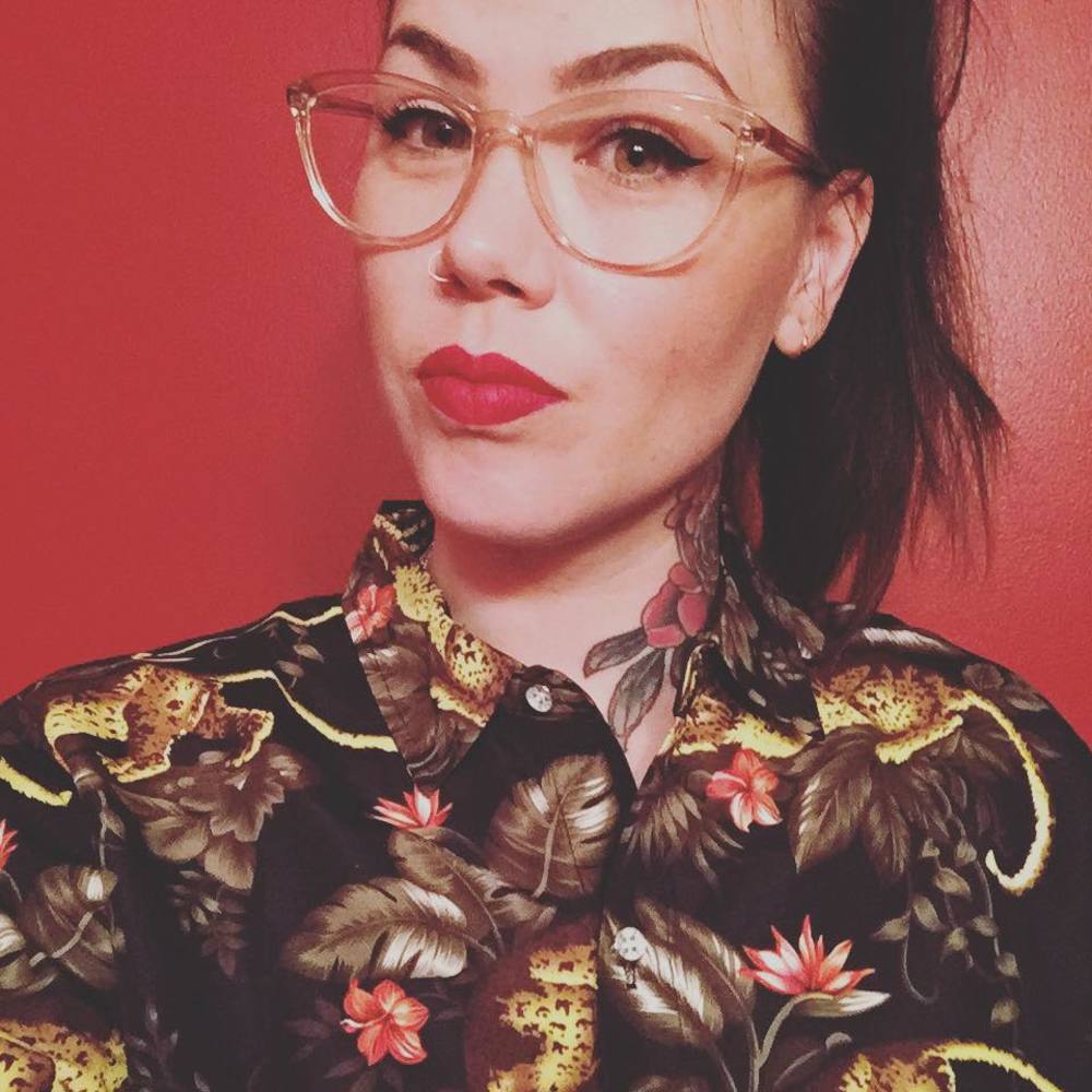 Meet your Posher, Olivia